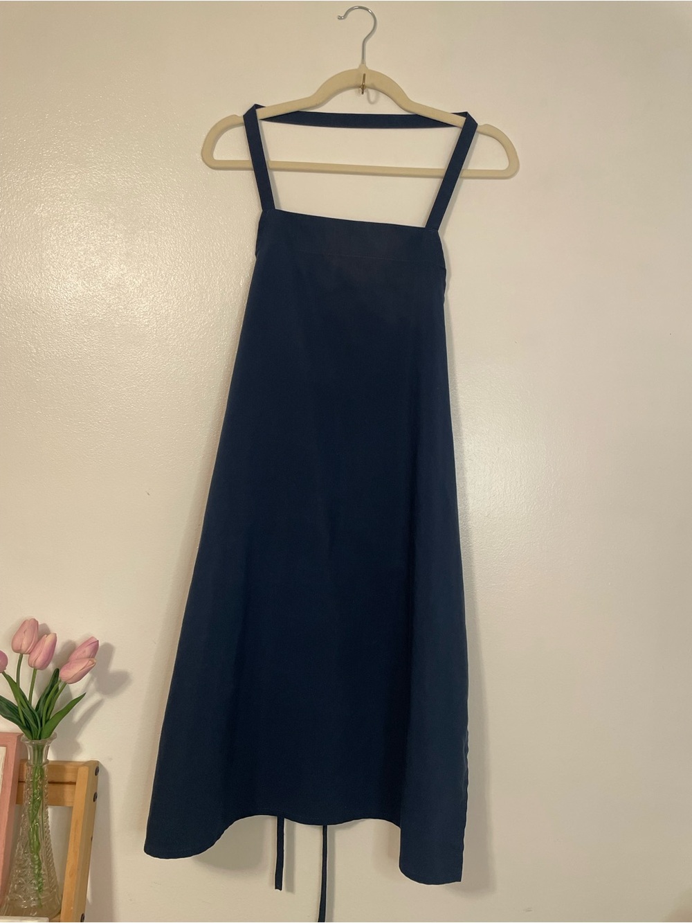 Blue full apron and American flag print apron